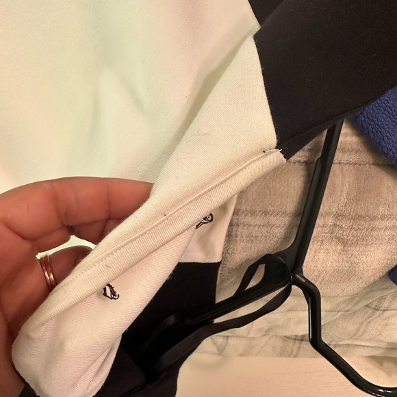 Large white/black BEBE dress - Picture 4 of 7